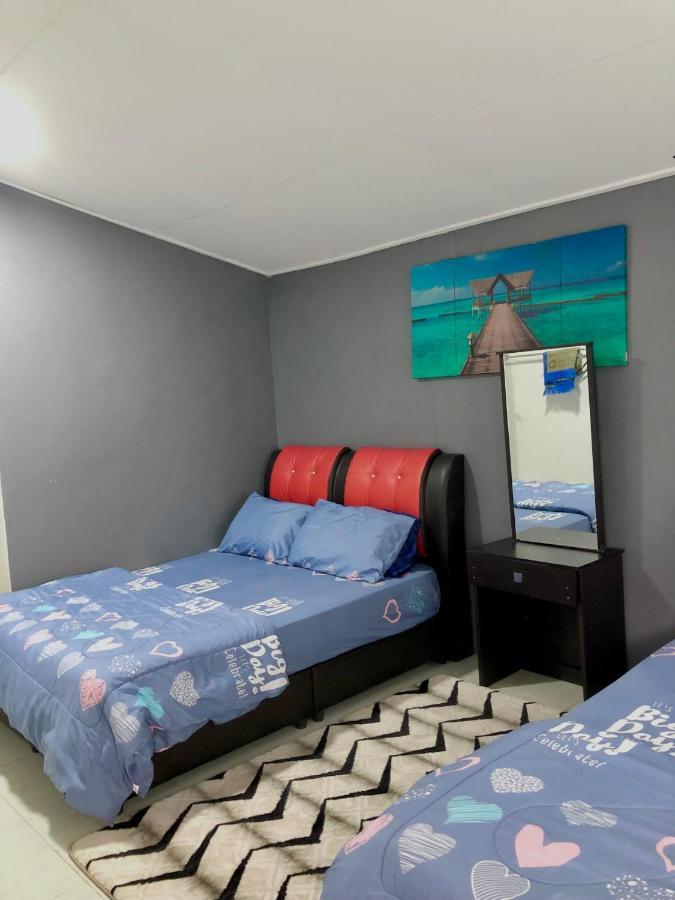 Aina Guest House 코타바하루 외부 사진