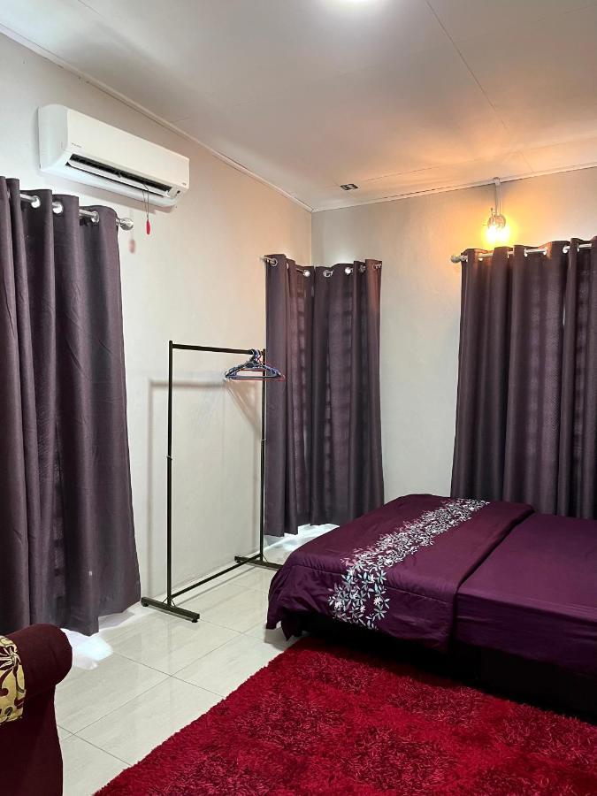 Aina Guest House 코타바하루 외부 사진