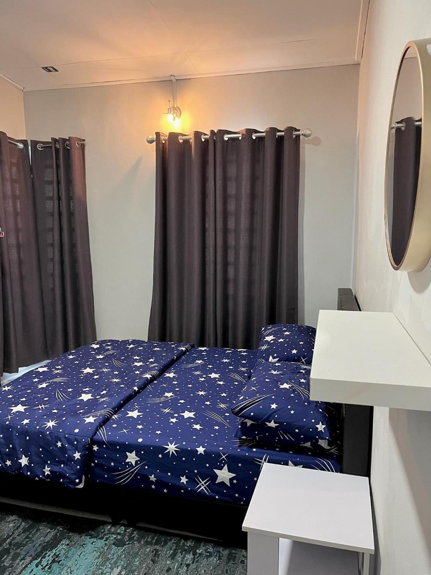 Aina Guest House 코타바하루 외부 사진